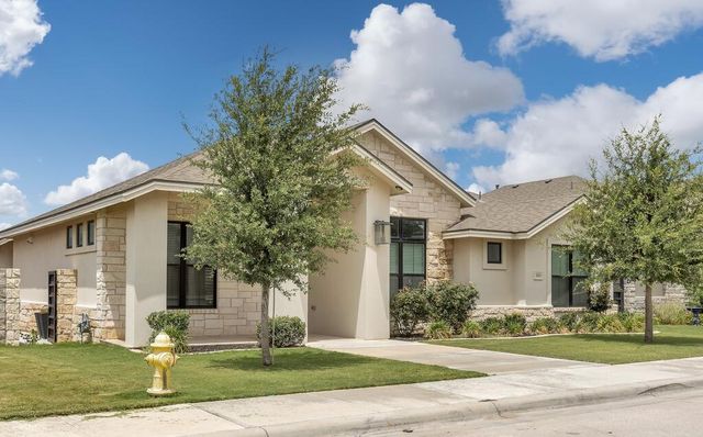 205 Peregrine Hill Cir, Midland, TX 79707