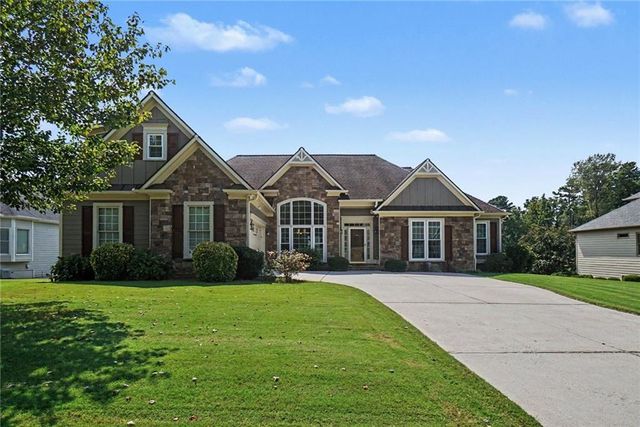 1935 Heritage Green Dr, Marietta, GA 30064