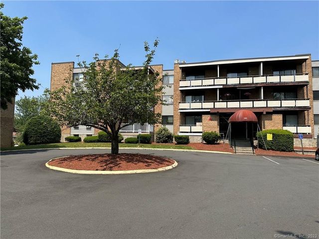 157 Bull Hill Ln #101, West Haven, CT 06516