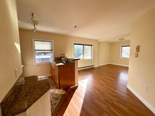 505 Magnolia Ave #26, Larkspur, CA 94939