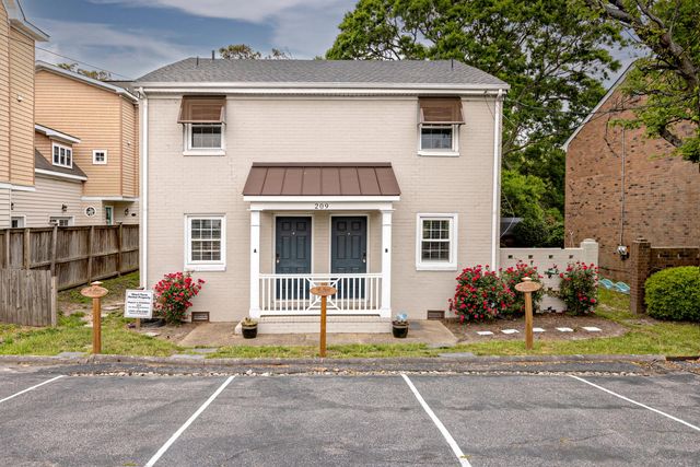 209 83rd St #A, Virginia Beach, VA 23451