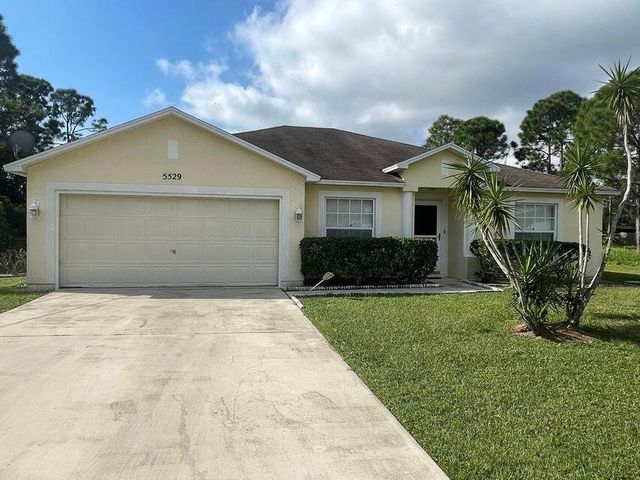 5529 NW North Lundy Cir, Port Saint Lucie, FL 34986