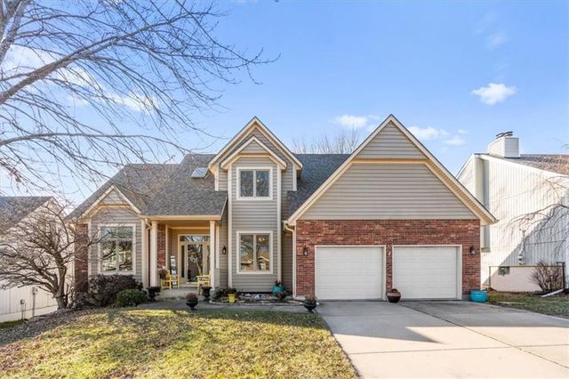 3208 Tepee Ct, Independence, MO 64057