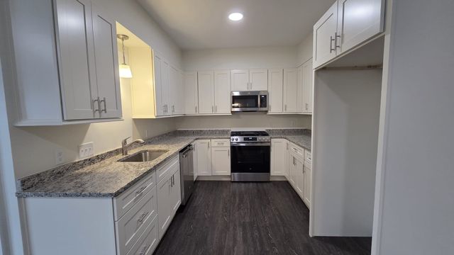 10 Franklin Ave #407, Revere, MA 02151
