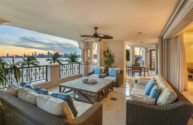 5233 Fisher Island Dr #5233, Miami Beach, FL 33109