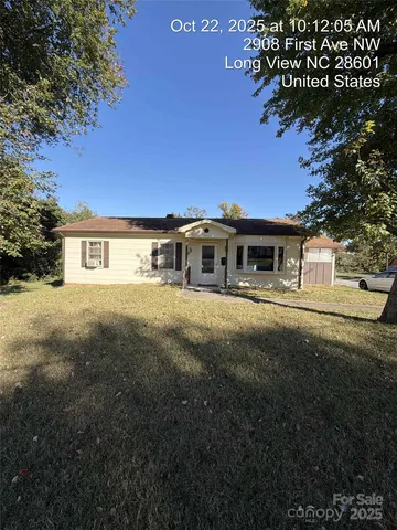 2908 1st Ave NW, Hickory, NC 28601