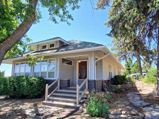 234 N  1st St, Klamath Falls, OR 97601