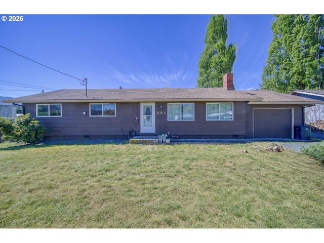 321 W  Date St, Powers, OR 97466