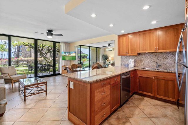 3543 Lower Honoapiilani Rd #K103, Lahaina, HI 96761