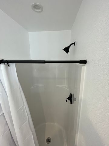 2004 Almanor St #2, Oxnard, CA 93036