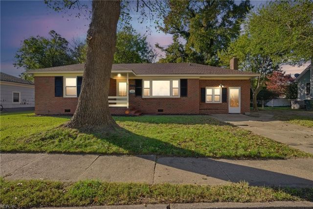 215 E  Evans St, Norfolk, VA 23503