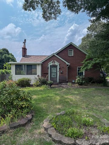 111 S  Belvedere Ave, Gastonia, NC 28054