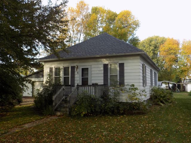 306 S  Griffin St, Lakefield, MN 56150