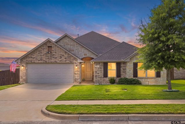 11334 Windsor Park Dr, Tyler, TX 75709