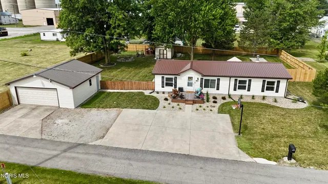 401 Mustasch St, Payne, OH 45880