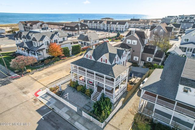 100 New Jersey Avenue, Point Pleasant Beach, NJ 08742