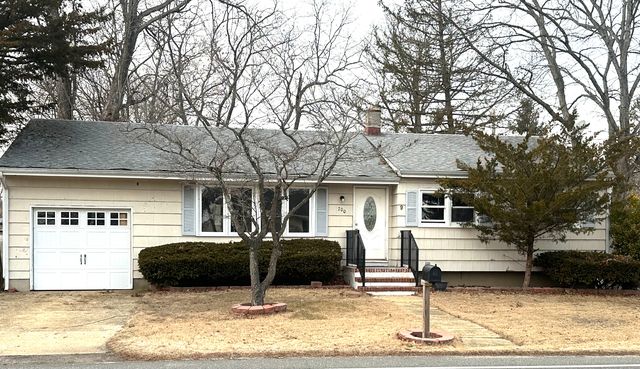 700 Surf Ave, Beachwood, NJ 08722