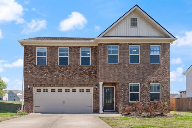 3039 Commonwealth Dr, Spring Hill, TN 37174