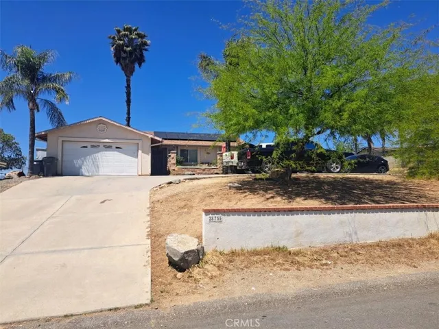 28755 Avenida Estrella, Canyon Lake, CA 92587