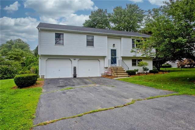 3 Bouvier St, Enfield, CT 06082