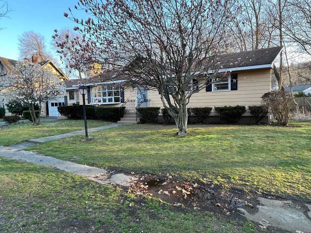 45 Mower St, Worcester, MA 01602
