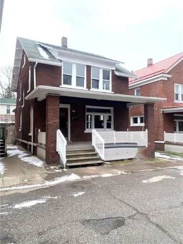 1714 Mobile Ave, Erie, PA 16502