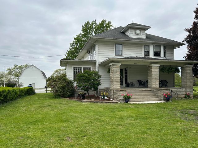 403 N  Main St, Kouts, IN 46347