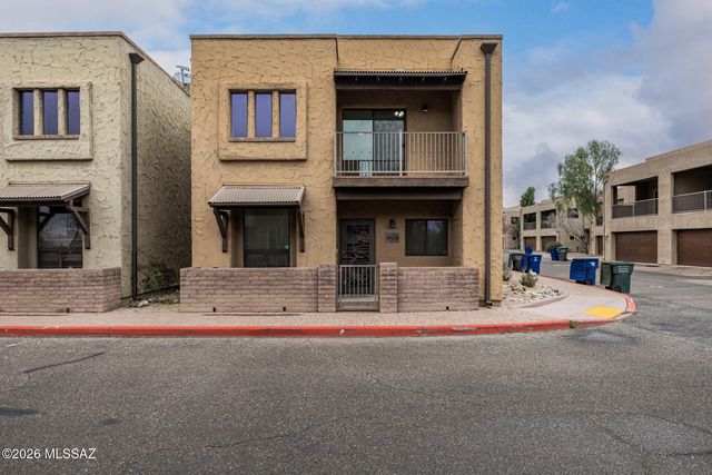 4120 N  Thurston Ln #19, Tucson, AZ 85705