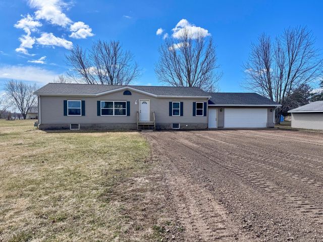 11274 Lakeview Heights Rd, Pine City, MN 55063