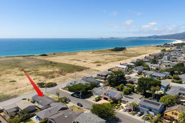 200 Filbert St, Half Moon Bay, CA 94019