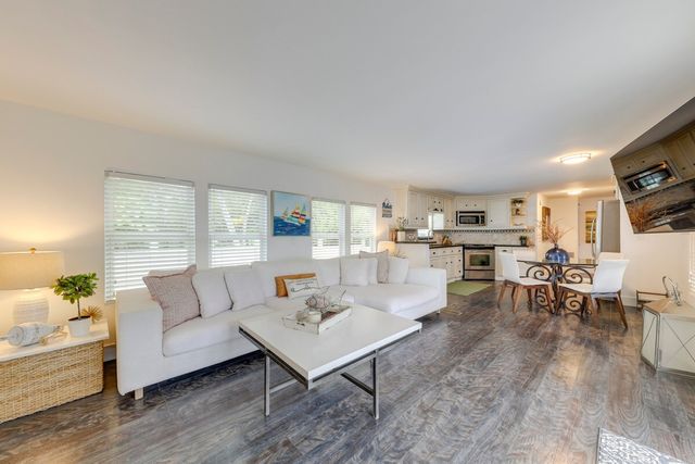 394 Burton Dr #ID1307124P, Tavernier, FL 33070