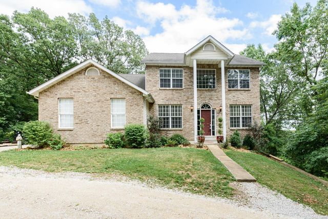 7052 Fawn Woods Dr, House Springs, MO 63051