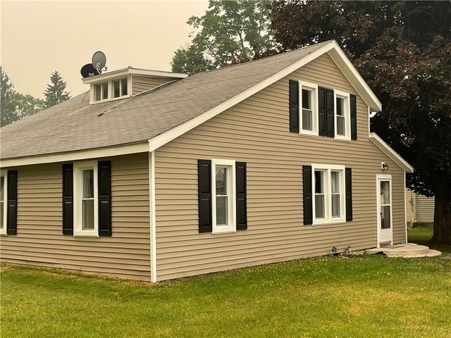 1482 Day Rd, Arkport, NY 14807