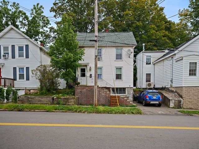 11 Lawrence St, Haverhill, MA 01830
