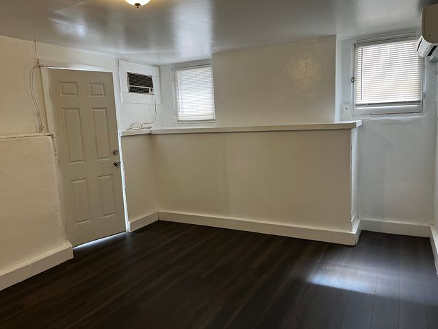 117 High St   NE #3, Albuquerque, NM 87102