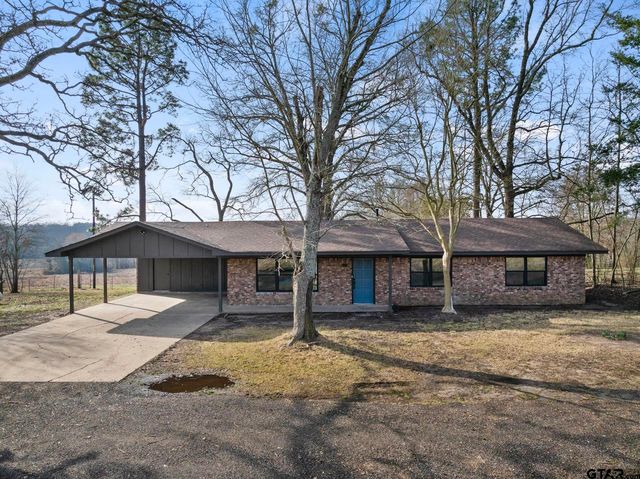 10 County Road 3357, Omaha, TX 75571