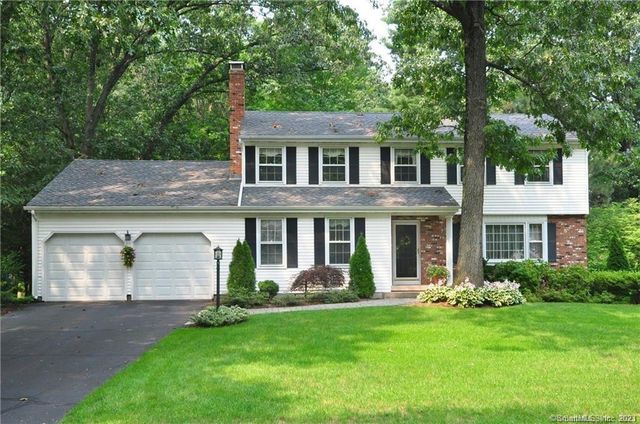 38 Lighthouse Hill Rd, Windsor, CT 06095