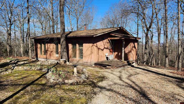 165 Howard Creek Rd, Midway, AR 72651
