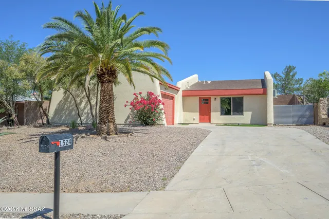 1524 S  Saint Tropaz Pl, Tucson, AZ 85713