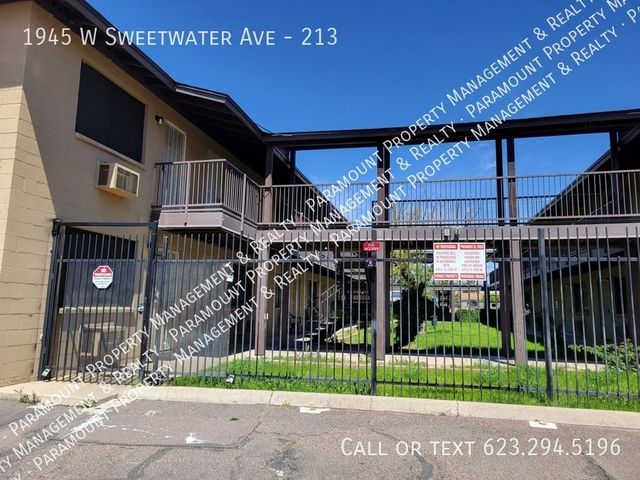 1945 W  Sweetwater Ave #213, Phoenix, AZ 85029