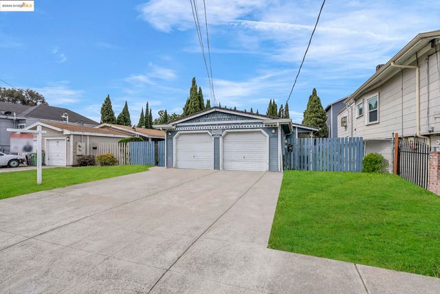 2933 Filbert St, Emeryville, CA 94608