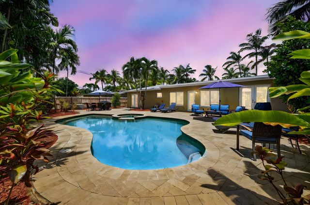 380 NW 35th Court, Oakland Park, FL 33309