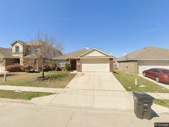 6209 Chalk Hollow Dr, Fort Worth, TX 76179