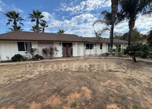11145 Meadow Glen Way E, Escondido, CA 92026