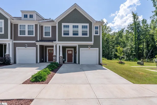 129 Shager Pl, Travelers Rest, SC 29690