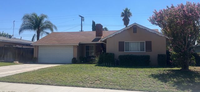 8764 Driftwood Dr, Riverside, CA 92503