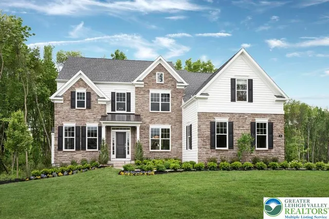 5405 Red Oak Dr, Upper Saucon Township, PA 18036