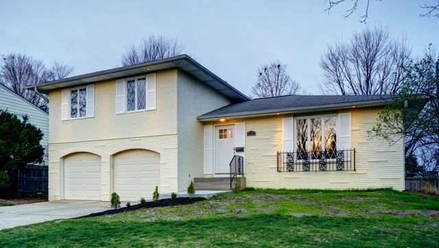 4720 McBane Ct, Columbus, OH 43220