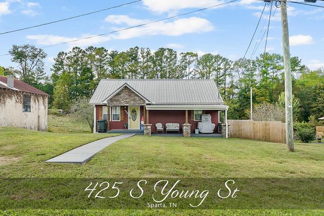 425 S  Young St, Sparta, TN 38583