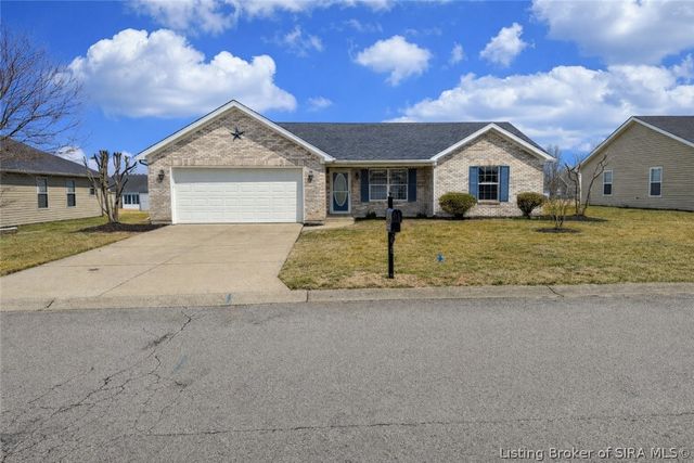 12121 Pinta Place, Sellersburg, IN 47172
